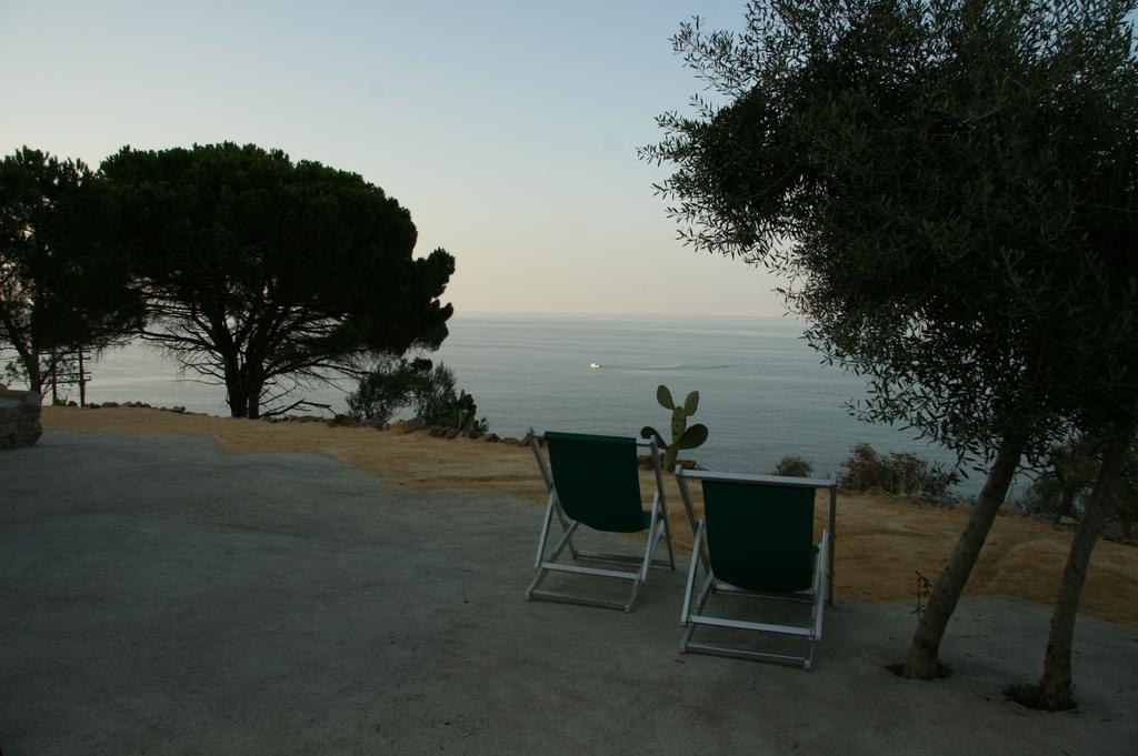 Andrea'S Home Cefalù Oda fotoğraf